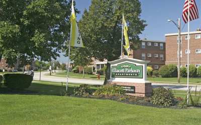 Ellacott Parkway Apartments